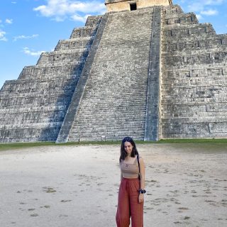1st stop or our world trip - one of the 7 wonders of 🌎

Starting our trip with Mexico 🇲🇽 and we’re so excited to explore the country! We have lots or stops planned here. 

💬 Drop which of the 7 wonders you’ve visited in the comments! We are on 2 so far 😌

#mexico #cancun #fulltimetravel #travelcouple #travelvlog #travelgram
